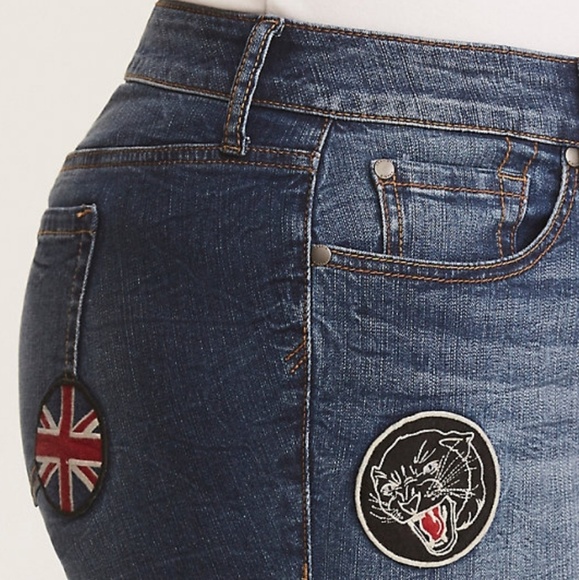 SOLD!!! Torrid Size 14 Boyfriend Crop Jeans - Picture 7 of 8